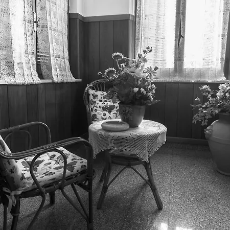 Casa de hóspedes R 75
