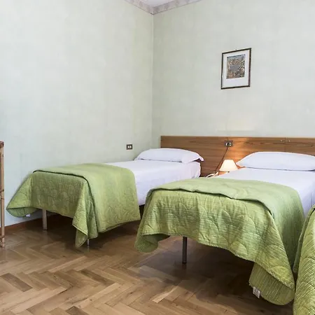 ゲストハウス R 75 3*