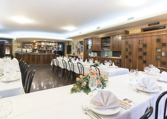 Casa de hóspedes R 75