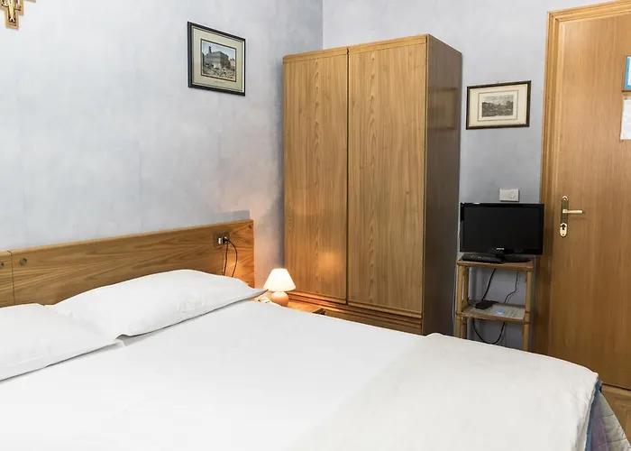 Casa de hóspedes R 75 3*